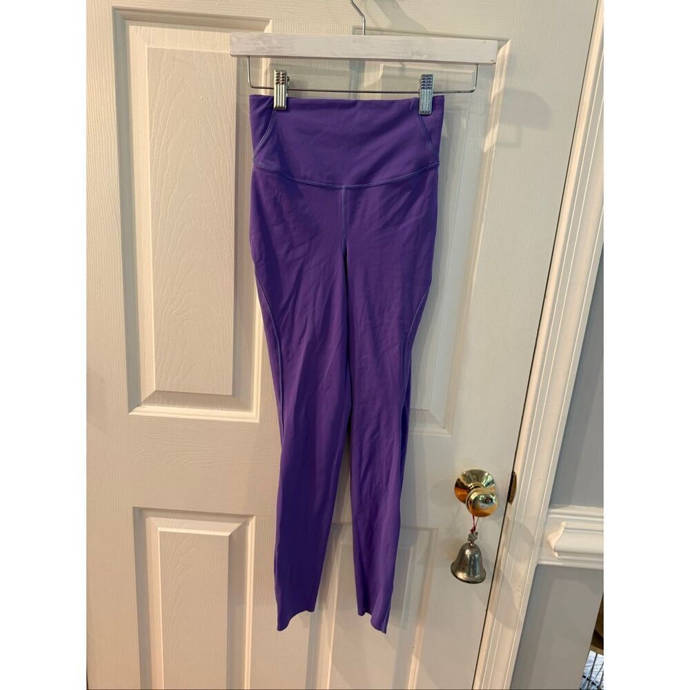 Lululemon Purple Base Pace High Rise tights sz 2 EUC